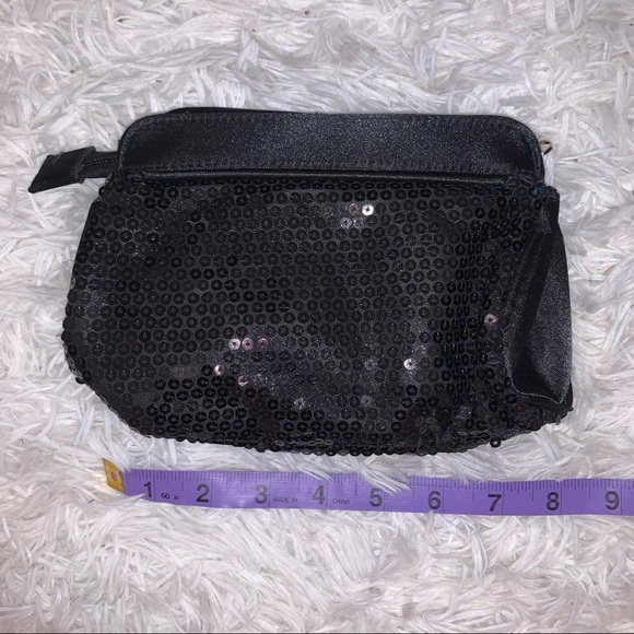 Small Sequences Clutch - Picture 2 of 4